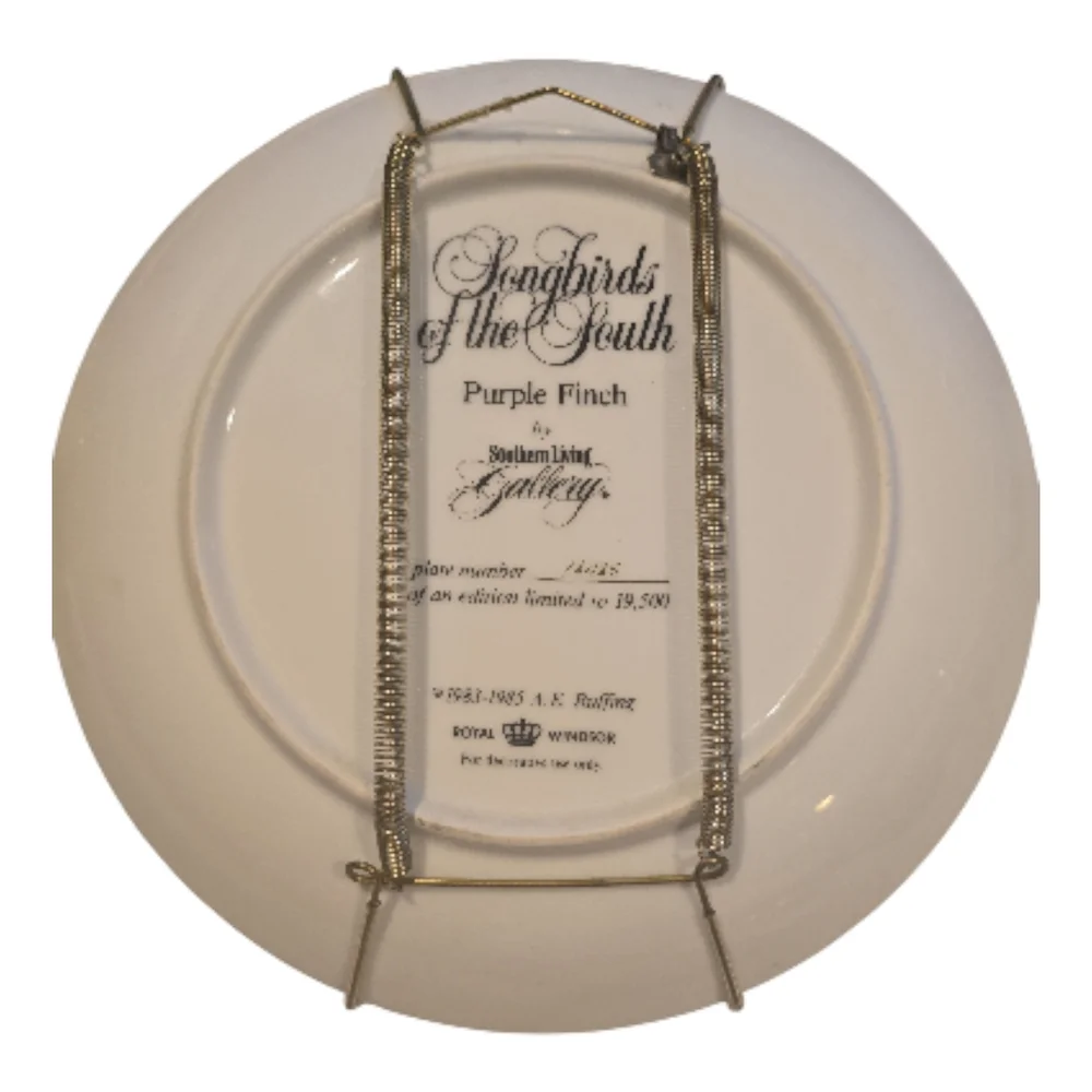 Southern Living Gallery Purple Finch‎ Wall Decor Plate